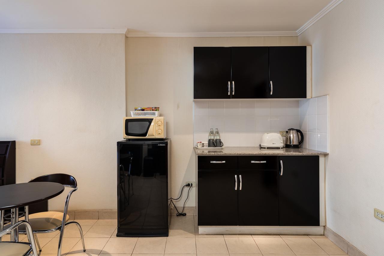 The Classroom Hotel Паттая Екстер'єр фото